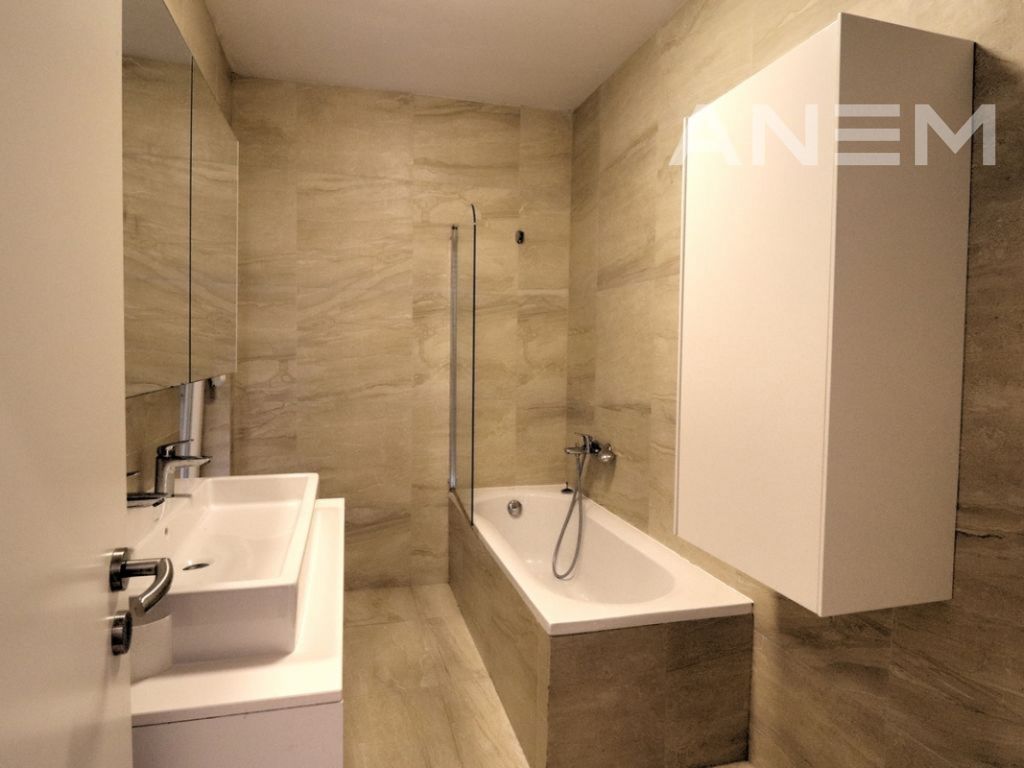 House for rent 174m² in Marigona Residence