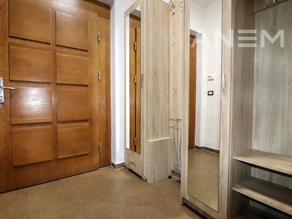 Shtëpi me qira 260m² në Marigona Residence3