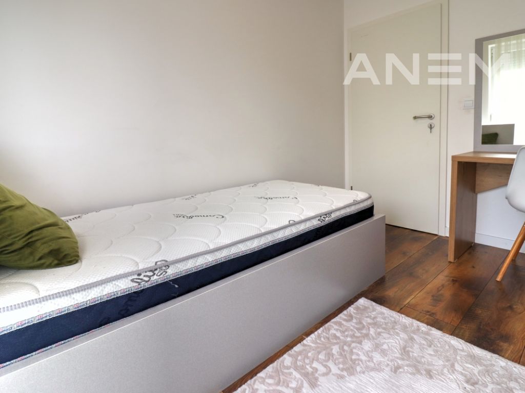 Shtëpi me qira 174m² në Marigona Residence