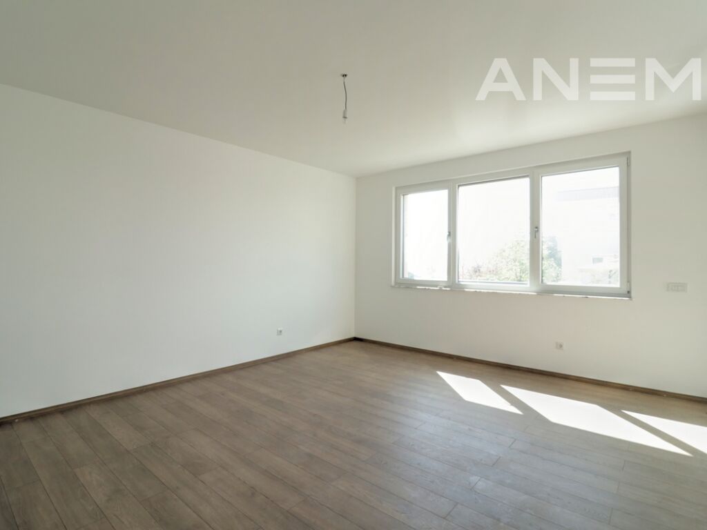 Shtëpi në shitje 225m2 në Veternik19