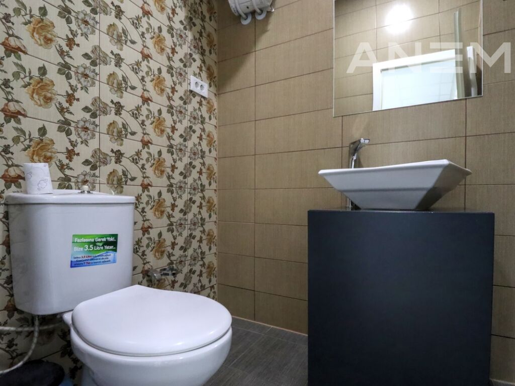 Zyre me qira me 5 hapësira pune në Arbëri9