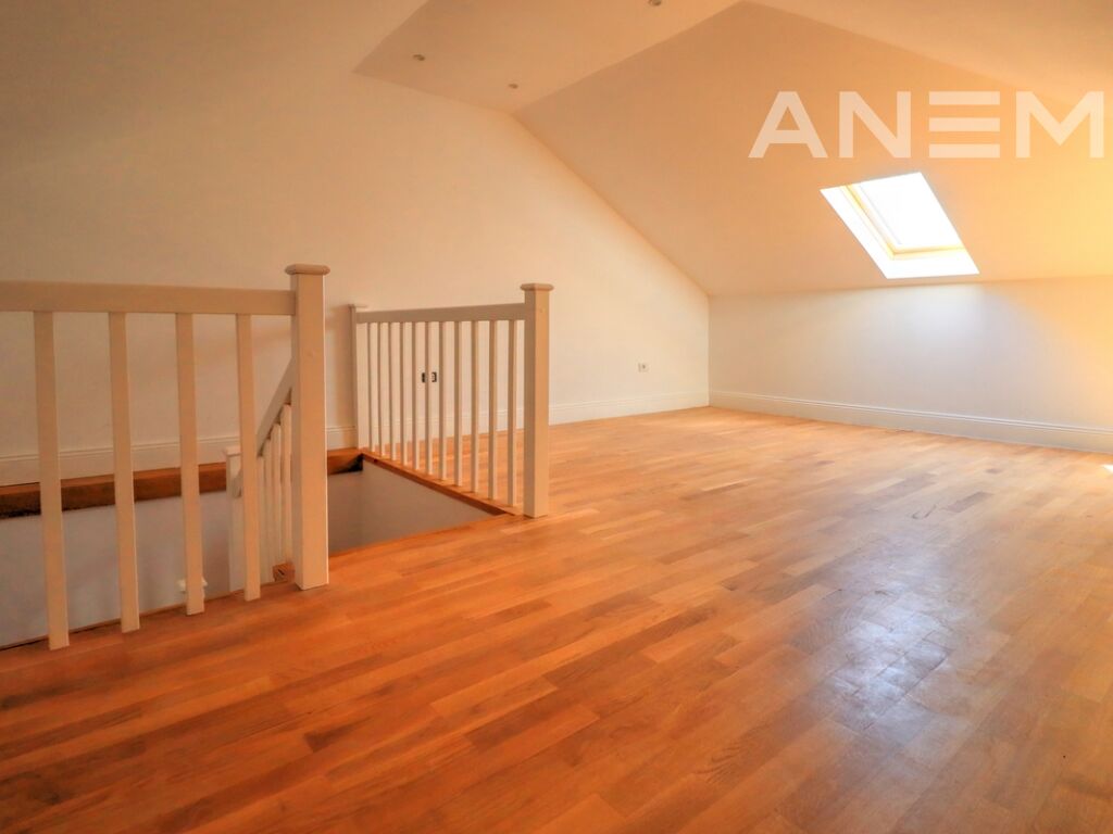 Shtëpi në shitje 230m² në  lagjen Chelsea Point8