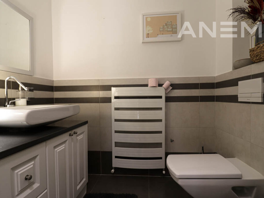 Shtëpi në shitje 263m² në Fshatin Ndërkombëtar7