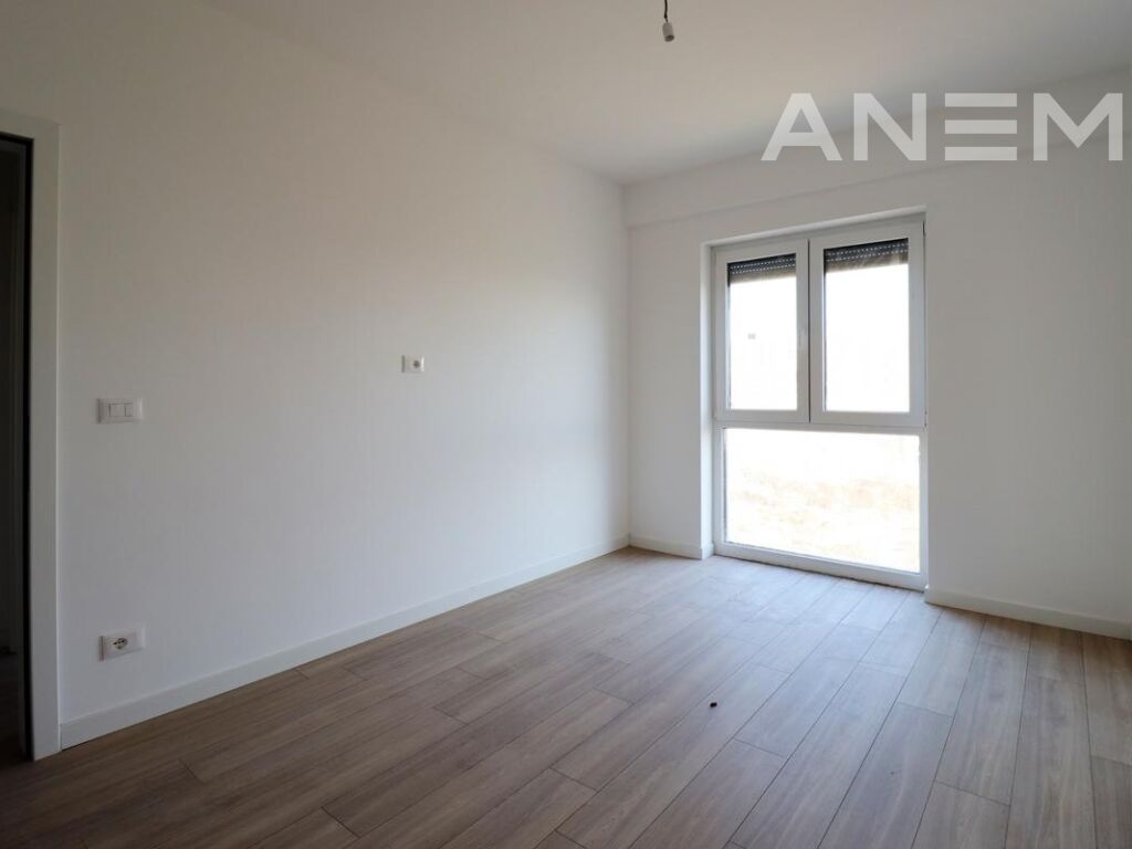 Banesë në shitje 85.7m² në lagjen Mati 15