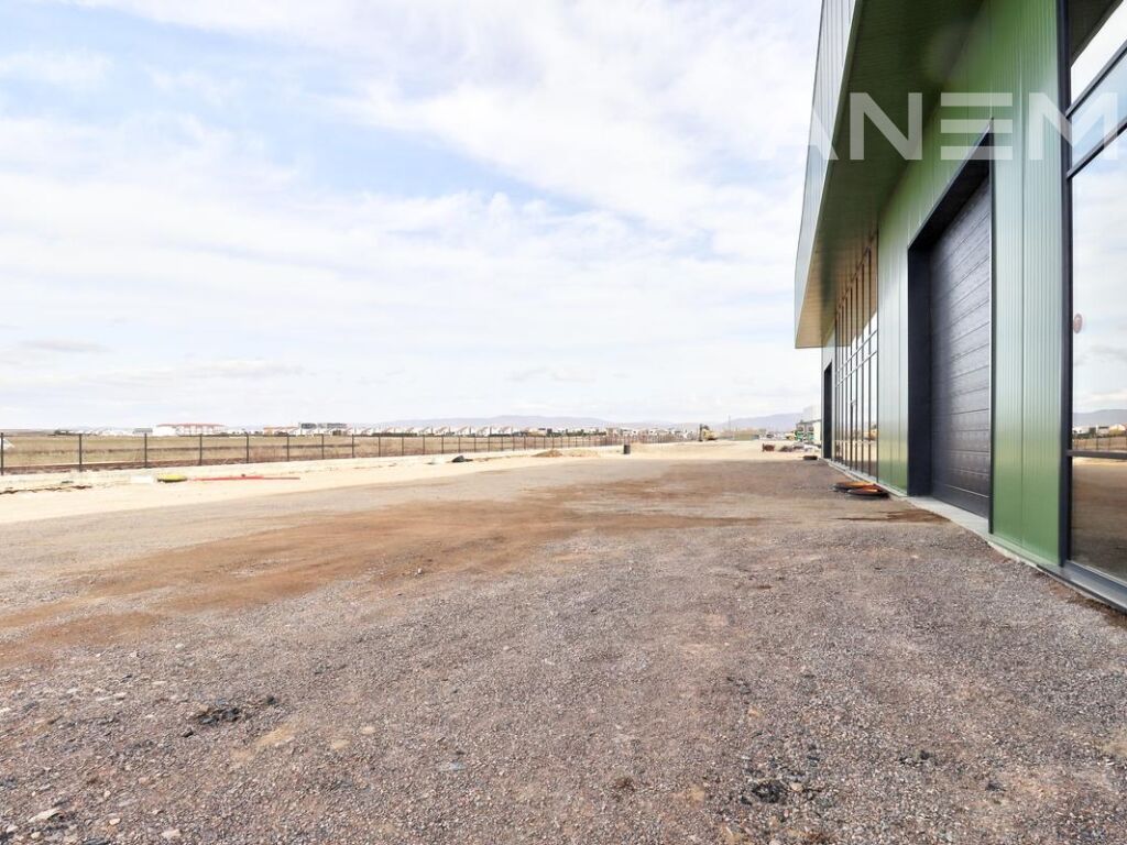 Objekt me qira 2880m2 në Preoce1