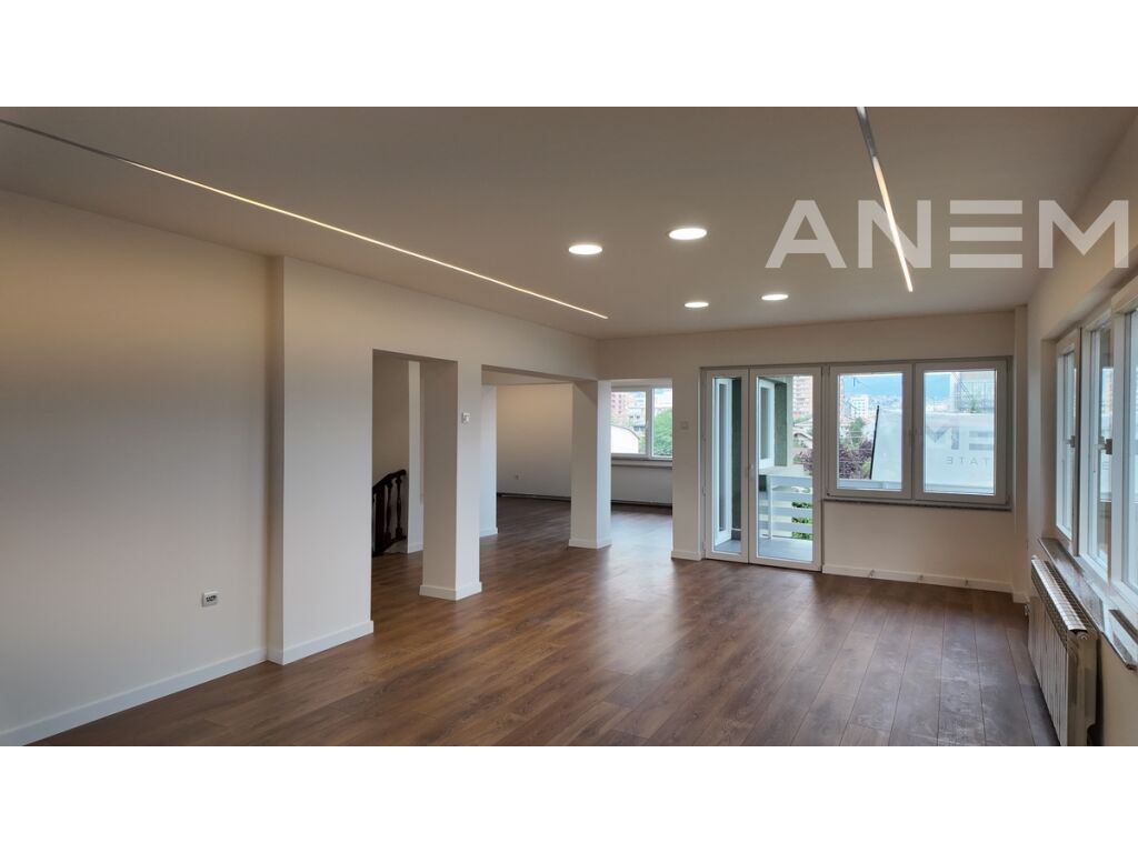 Objekt me qira 230m² në lagjen Arbëria