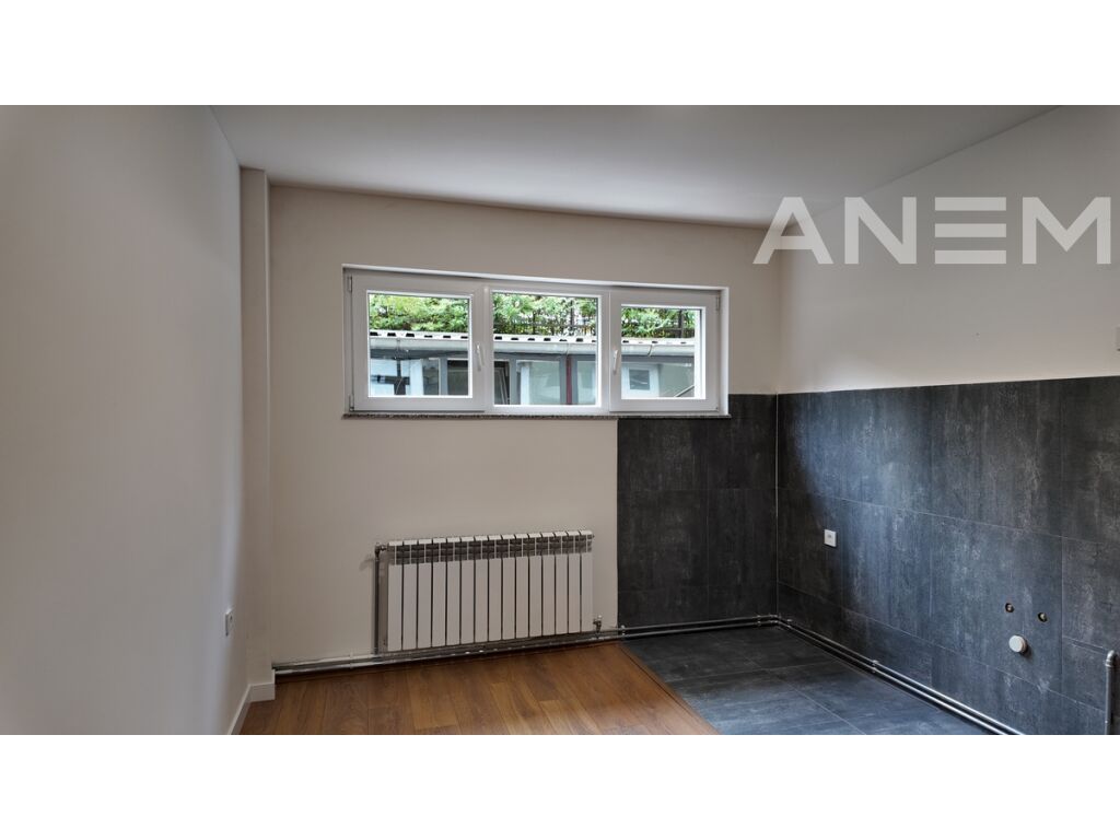 Objekt me qira 230m² në lagjen Arbëria