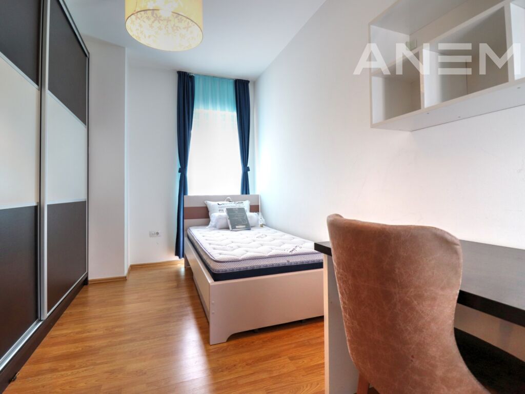 House for rent 174m² in Marigona Residence