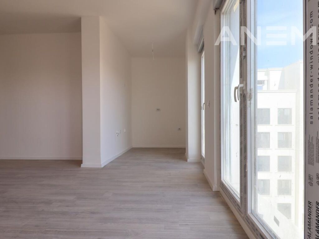 Flat for sale 78m² in Tophane5