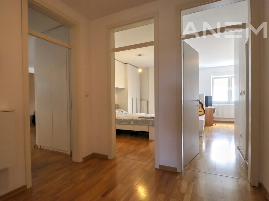 Flat for sale 89m² in Arberi11