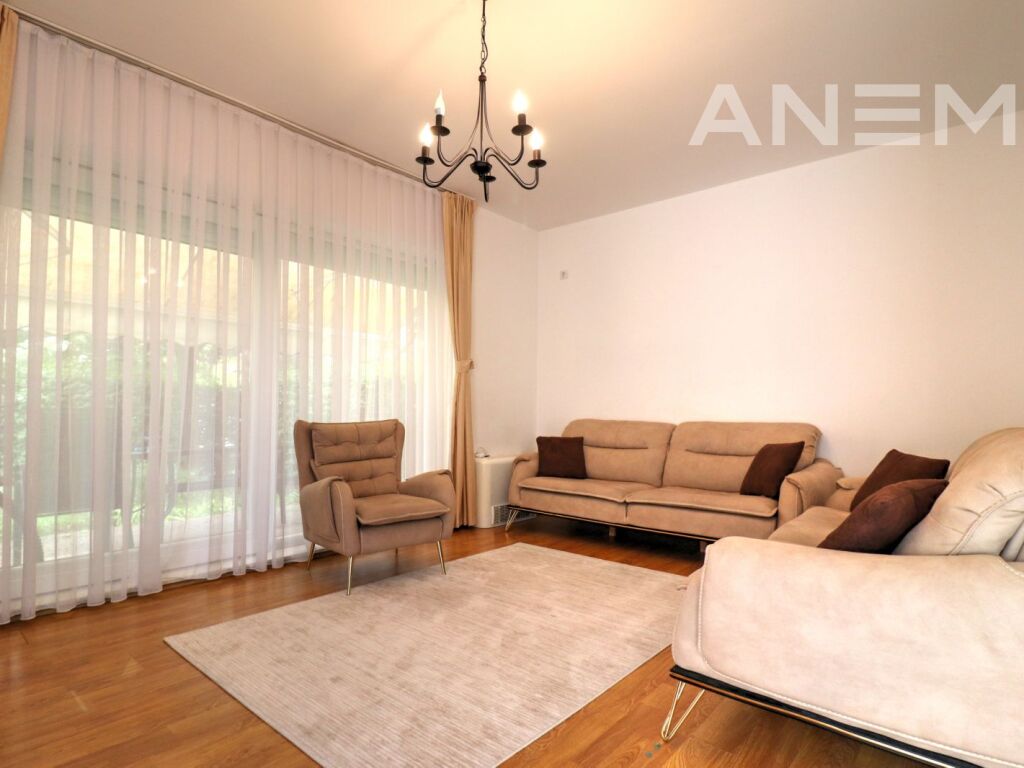 House for rent 174m² in Marigona Residence