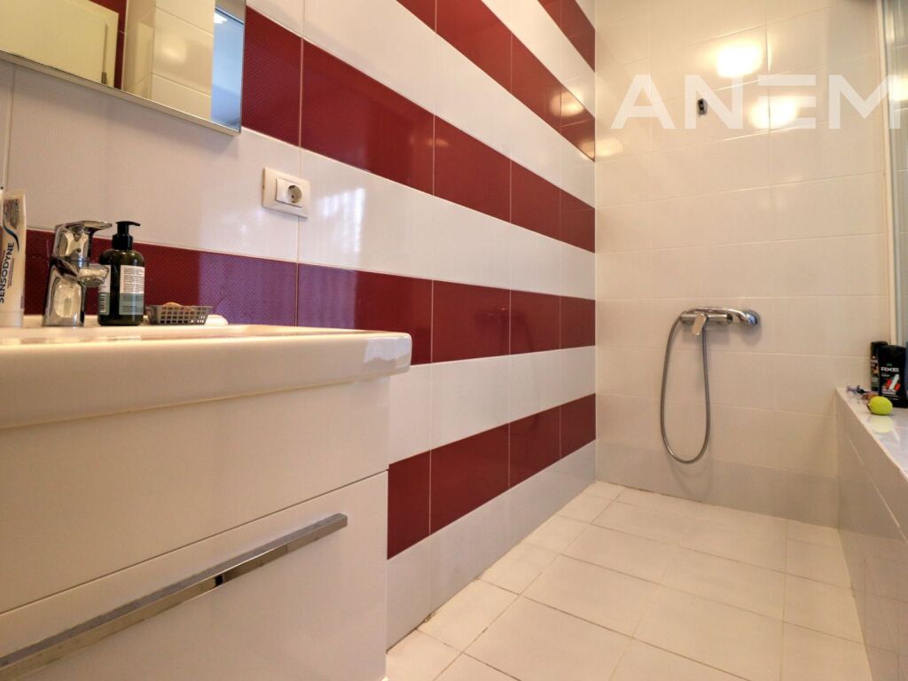 House for rent 174m² in Marigona Residence