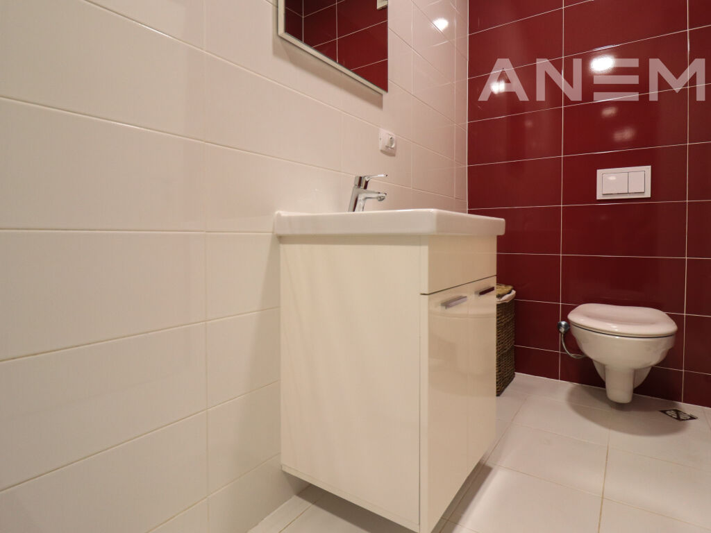 Shtëpi në shitje 174m² + 42m² në lagjen Marigona Residence