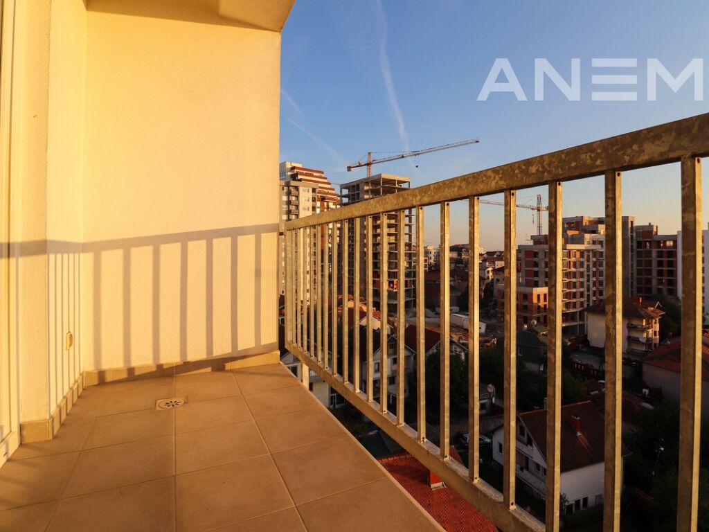 Banesë me qira me 2 dhoma gjumi në Mahallen e Muhaxherëve