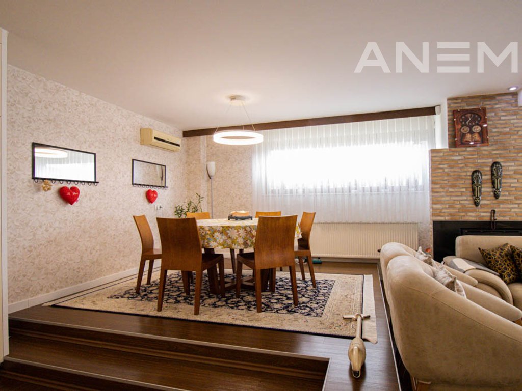 Shtëpi në shitje 400m² në Veternik1