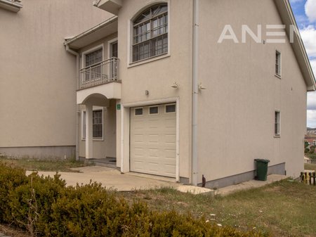 Shtëpi në shitje 263m² në Fshatin Ndërkombëtar