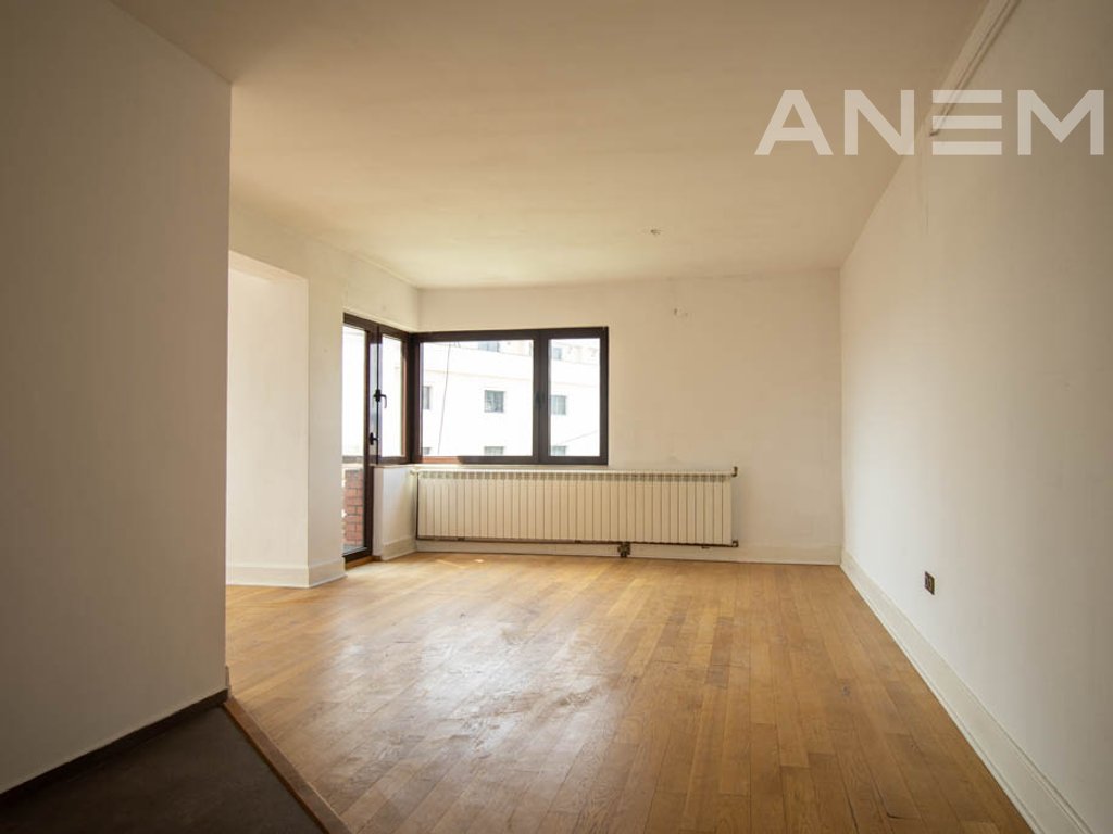 Banesë në shitje 47m² në Qendër të Prishtinës