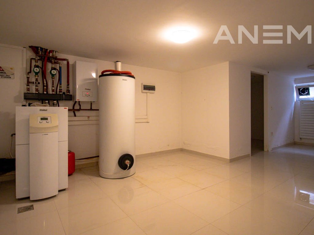 Shtëpi në shitje 263m² në Fshatin Ndërkombëtar