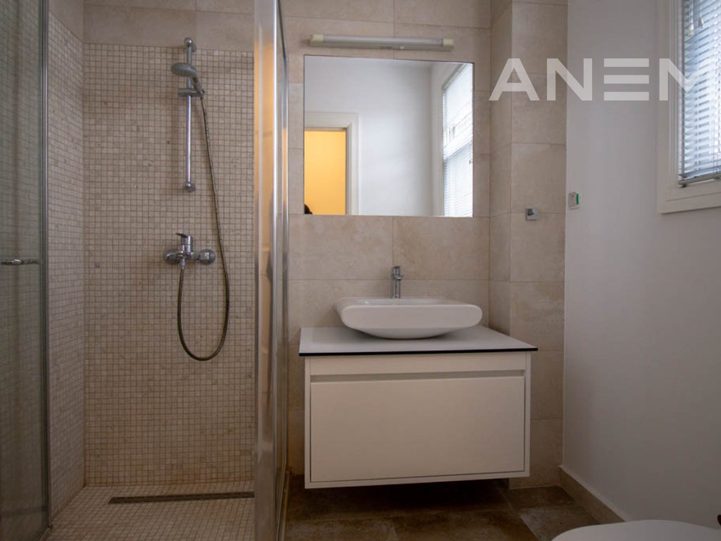 Shtëpi në shitje 263m² në Fshatin Ndërkombëtar