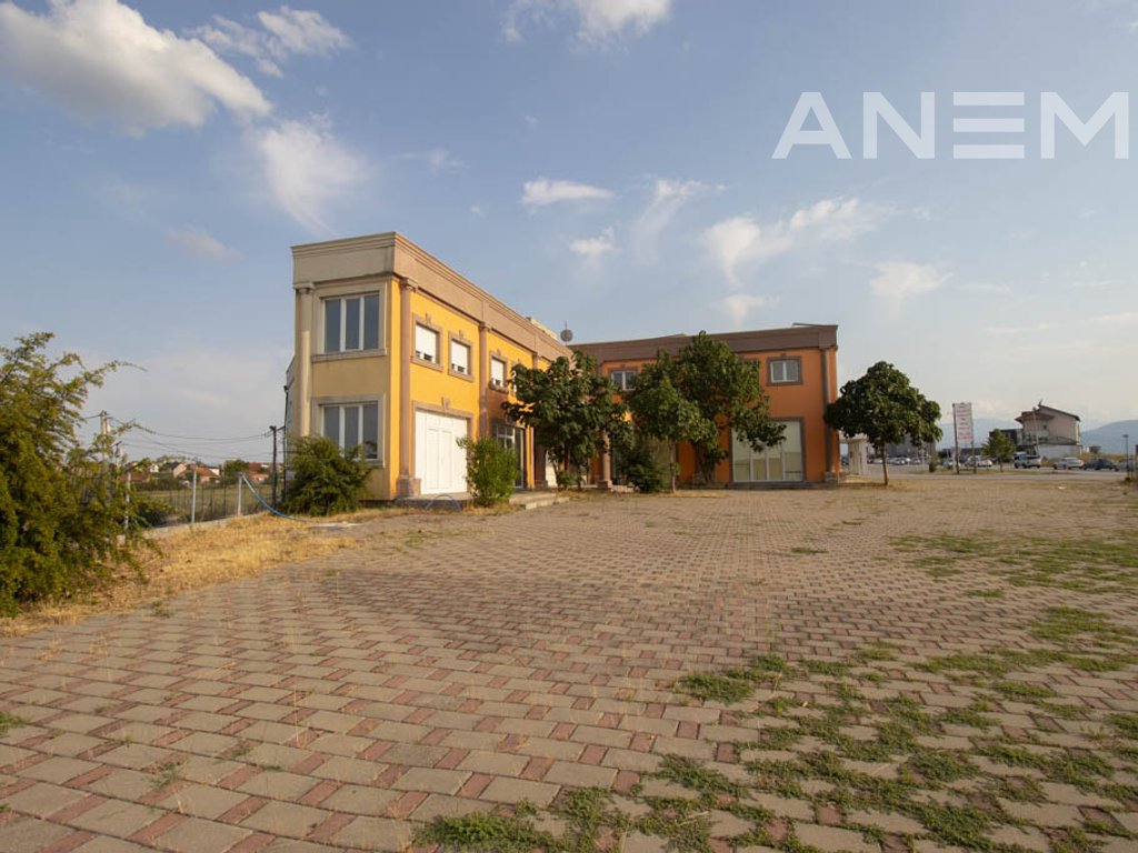 Objekt me qira 5000m² në Prelezë të Ferizajit