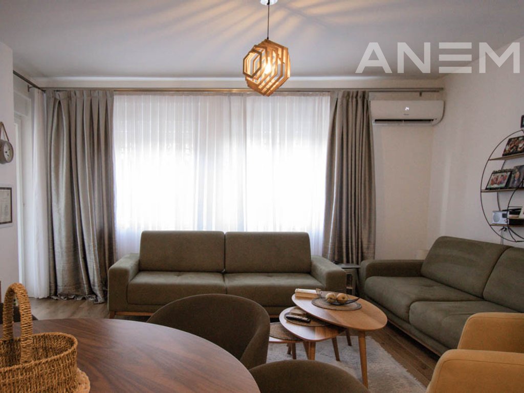 Banesë në shitje 78m² në lagjen Lakrishtë