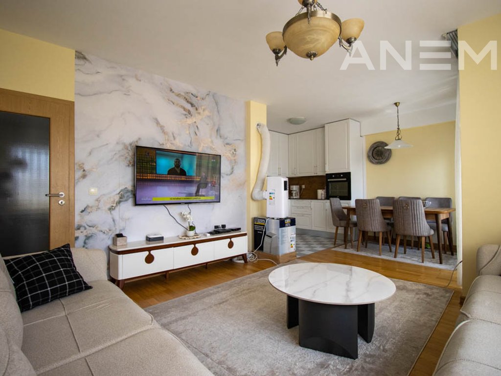 Banesë në shitje 63.7m² në lagjen Kalabria