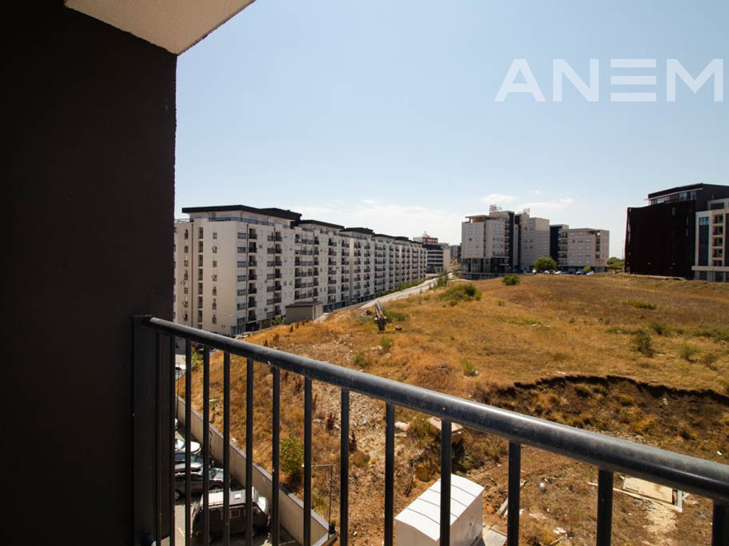 Banesë në shitje 96m² në lagjen Kalabri