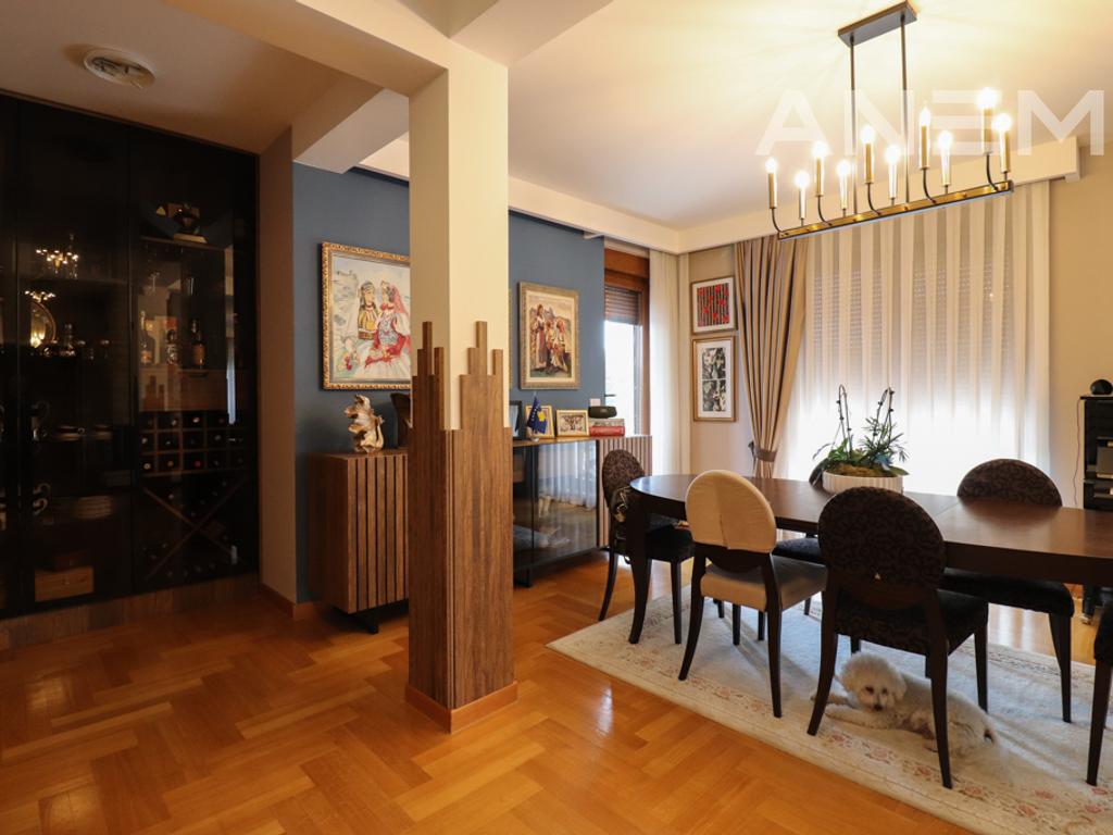 300m² house for rent in Marigona Residence