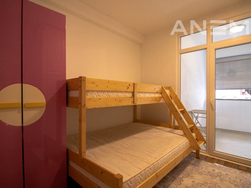 Banesë me qira me 2 dhoma gjumi në Arbëri
