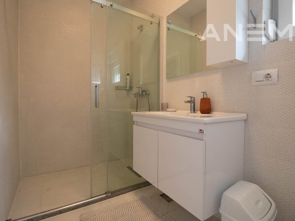 3-bedroom rental house in the Qershia neighborhood