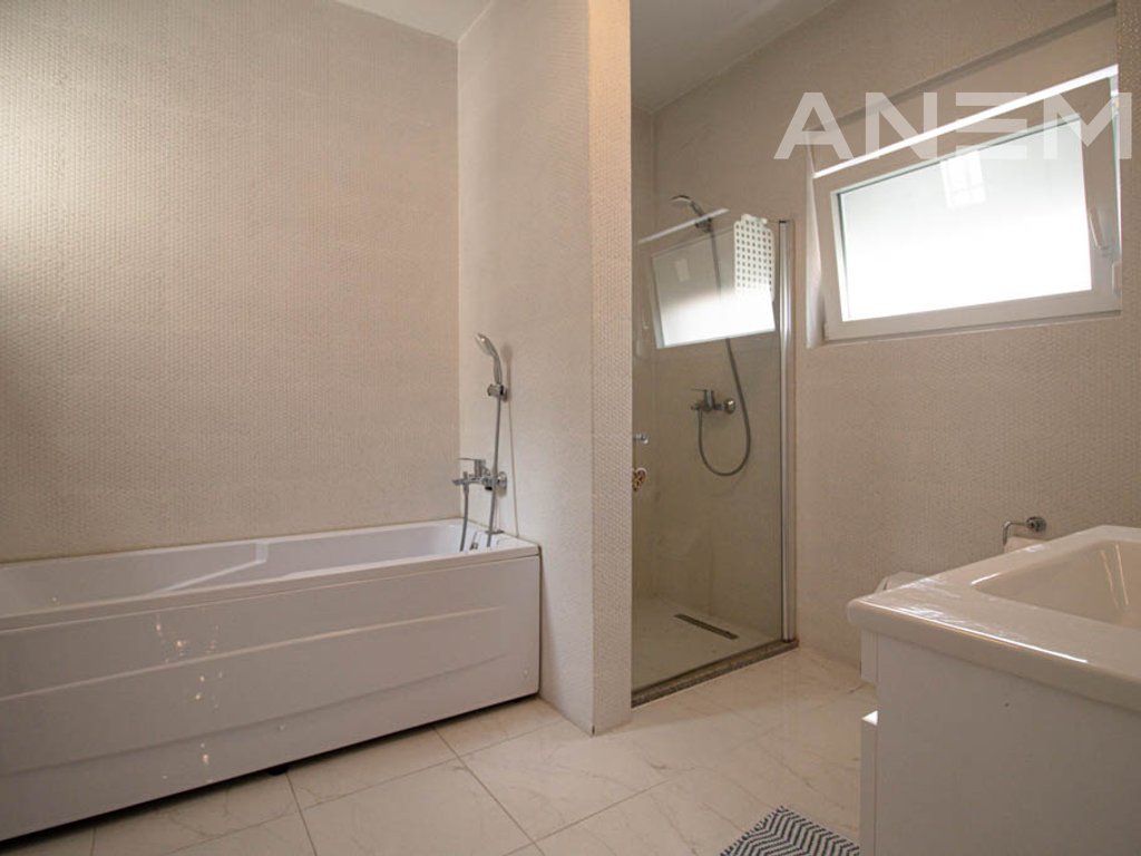 3-bedroom rental house in the Qershia neighborhood