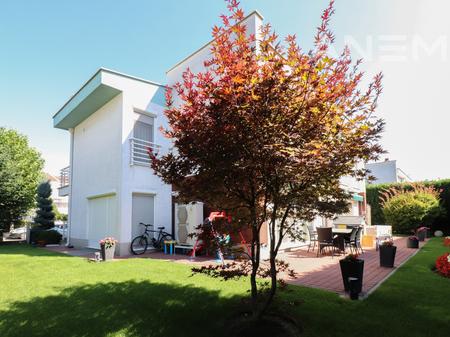 House for rent 174m² in Marigona Residence