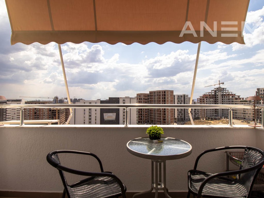 Banesë në shitje 87m² në Rrugën C