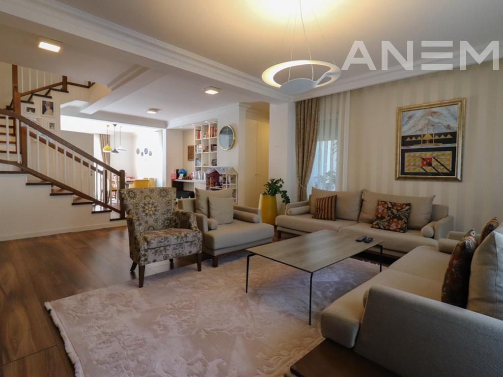House for rent 174m² in Marigona Residence