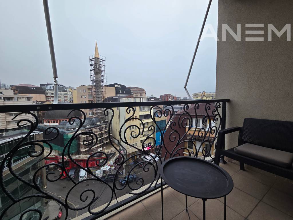 2-bedroom apartment for rent in the Center