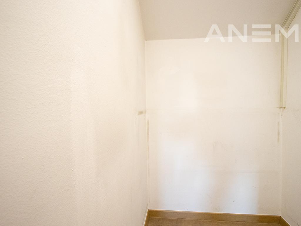 Zyre me qira me 5 hapësira pune në Qendër