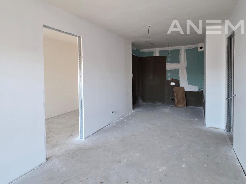 Banesë në shitje 190.55m² + 51.55m² tarracë në Marigona hill