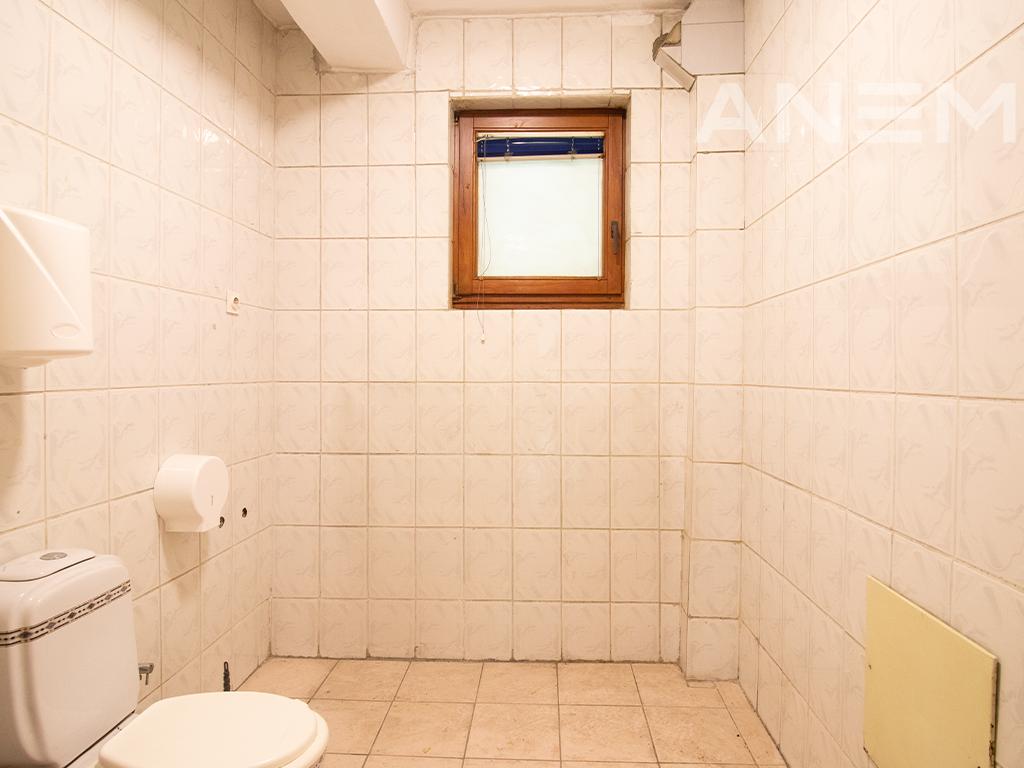 Store for rent 360m² in the Pejton neighborhood