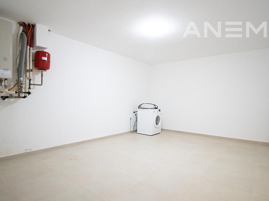 House for rent 300m2 in the Royal Green Residence neighborhood