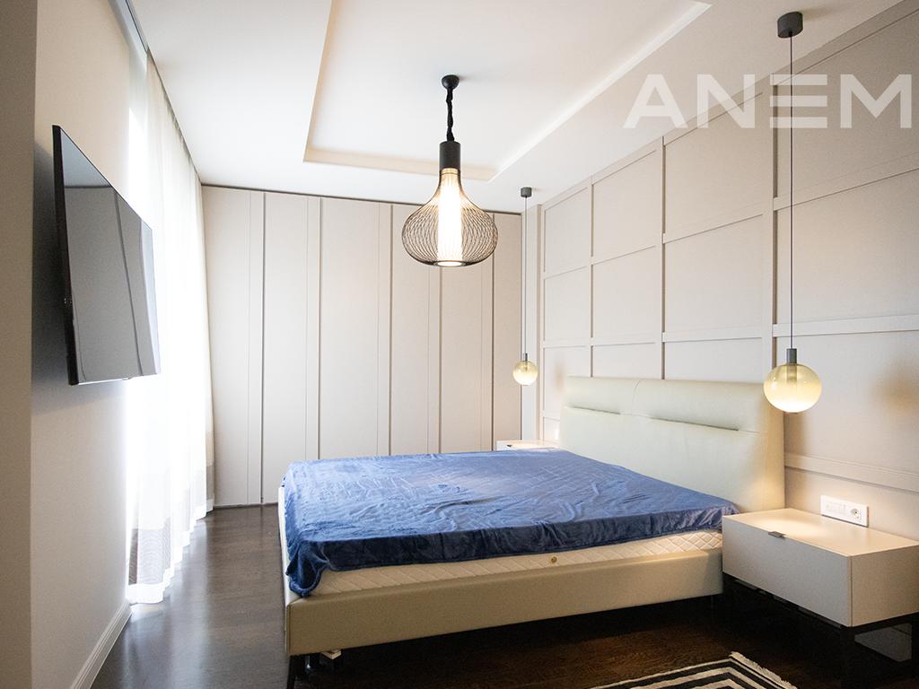 House for rent 300m2 in the Royal Green Residence neighborhood