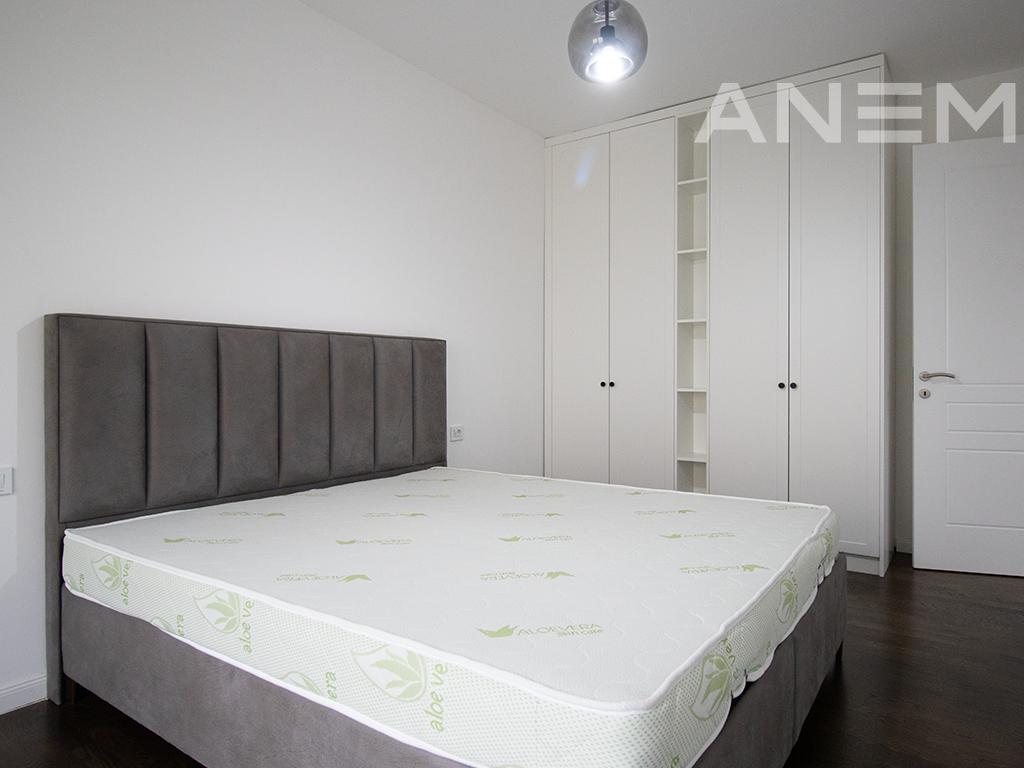 House for rent 300m2 in the Royal Green Residence neighborhood