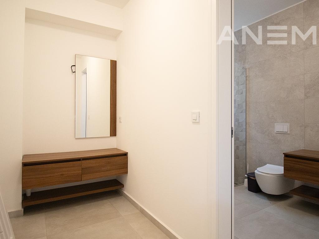 House for rent 300m2 in the Royal Green Residence neighborhood