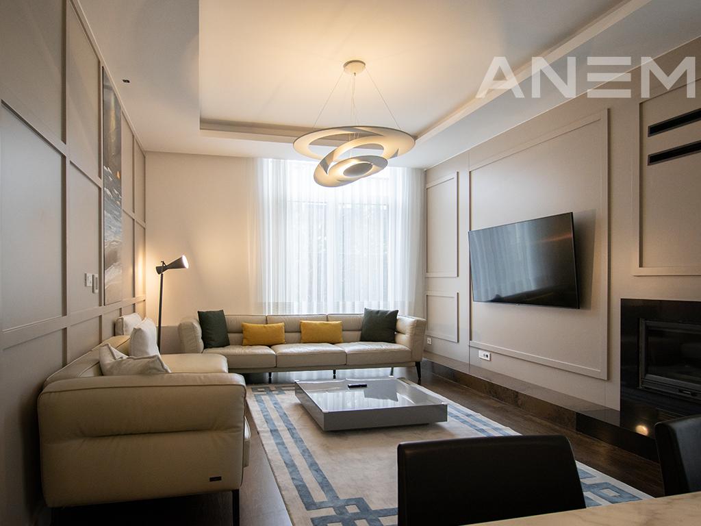 House for rent 300m2 in the Royal Green Residence neighborhood