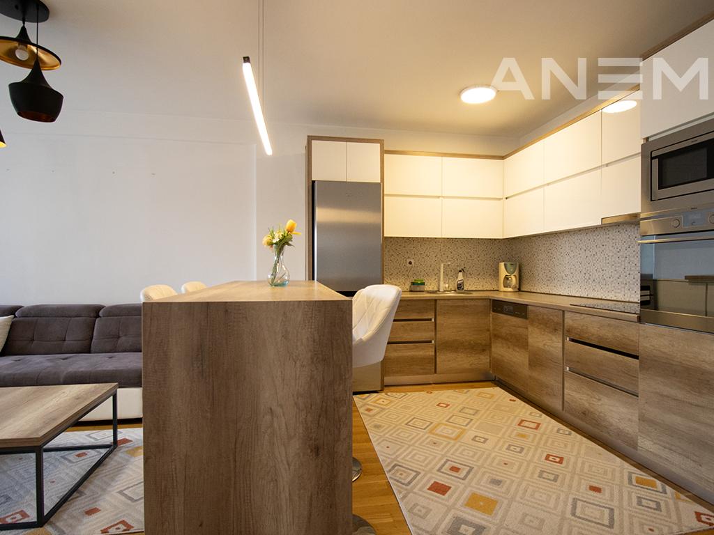 Apartment for sale 62m² on Street C