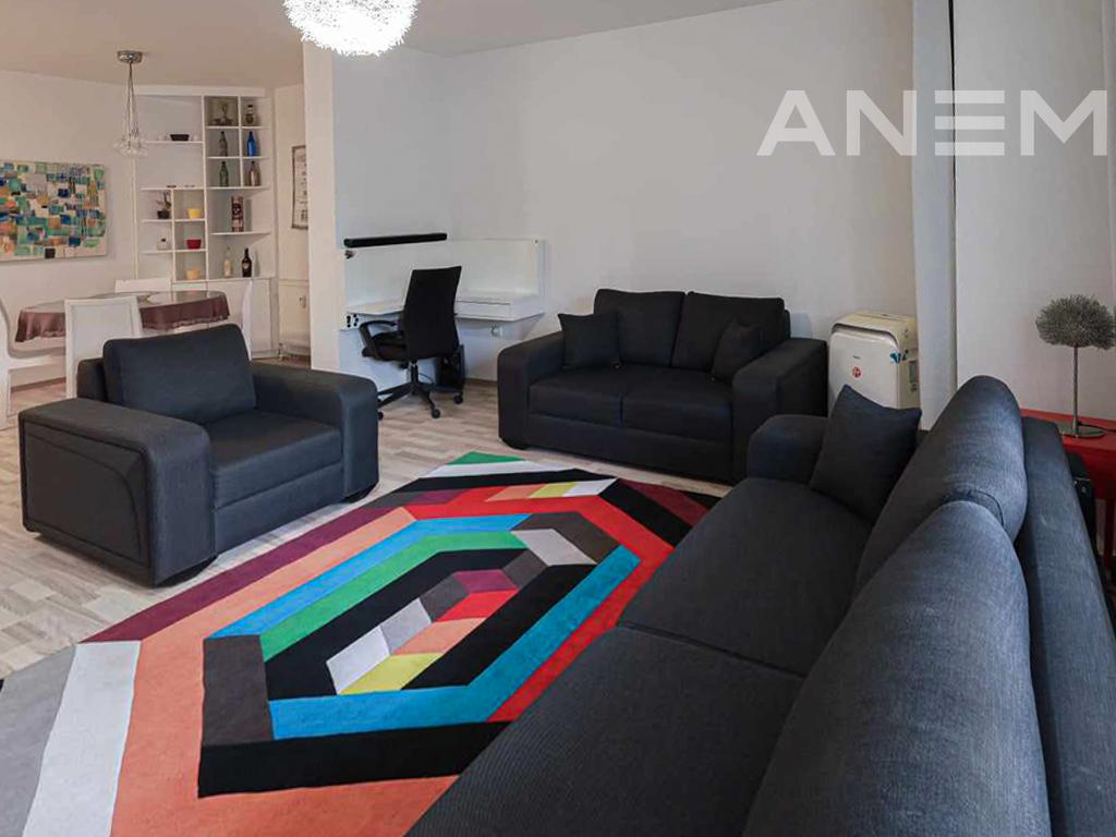 Banesë në shitje 67.3m² në Rrugën C