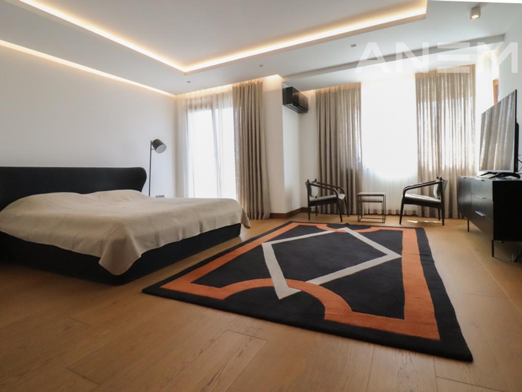 Shtëpi në shitje 700m²  në Marigona Residence