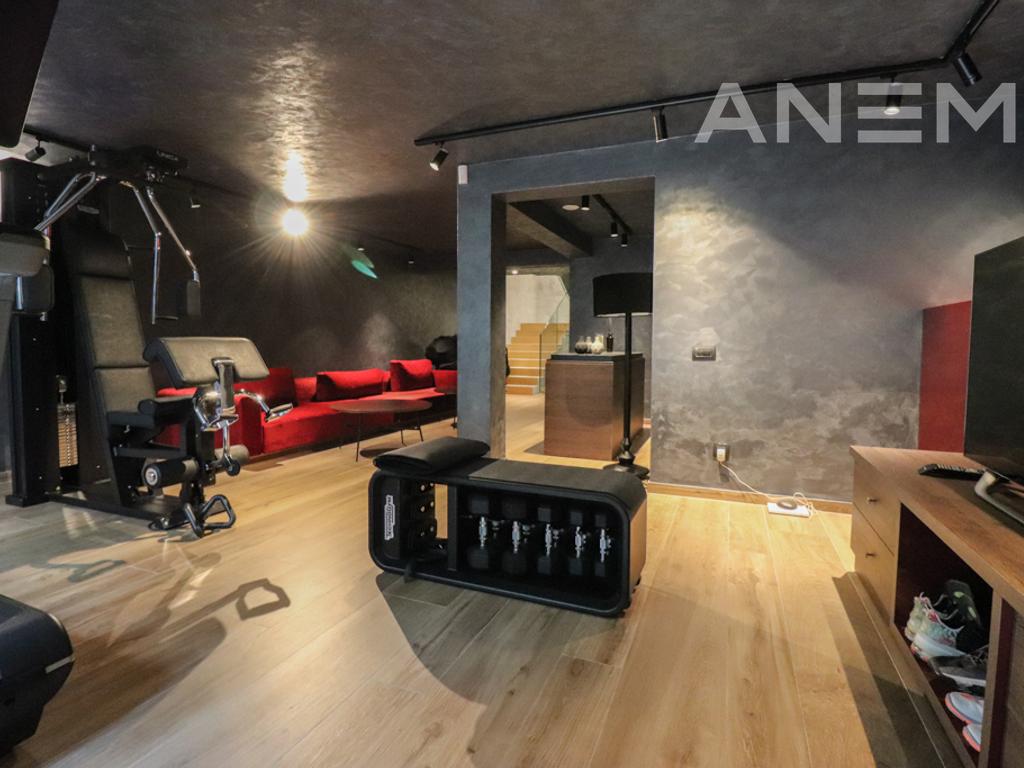 Shtëpi në shitje 700m²  në Marigona Residence