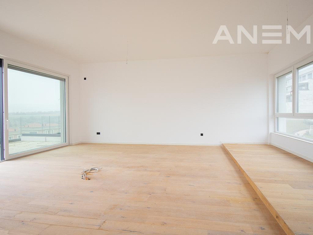 Penthouse në shitje 184.40m² + 64.95m² tarracë në Marigona Hill