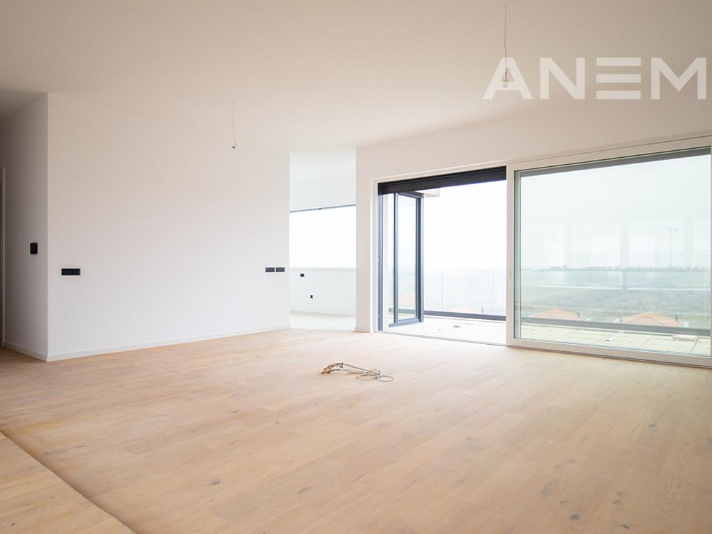 Penthouse në shitje 184.40m² + 64.95m² tarracë në Marigona Hill