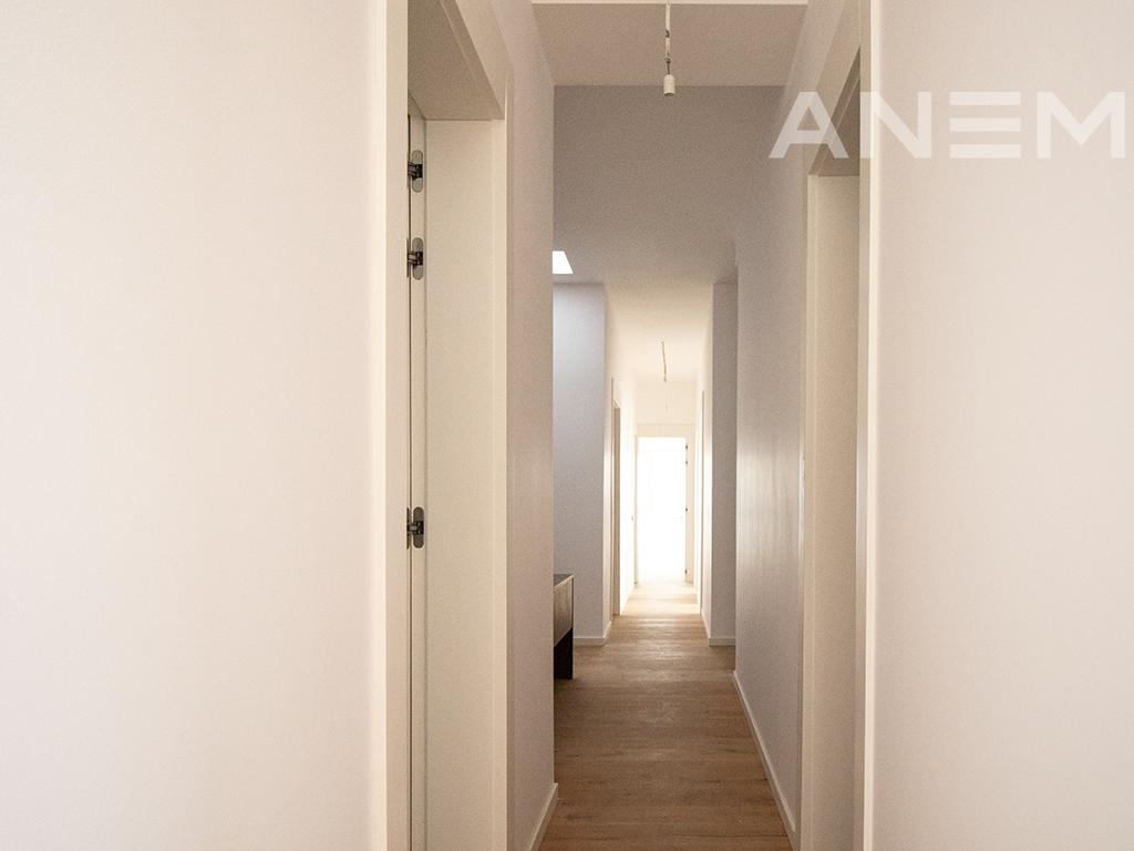 Penthouse në shitje 184.40m² + 64.95m² tarracë në Marigona Hill